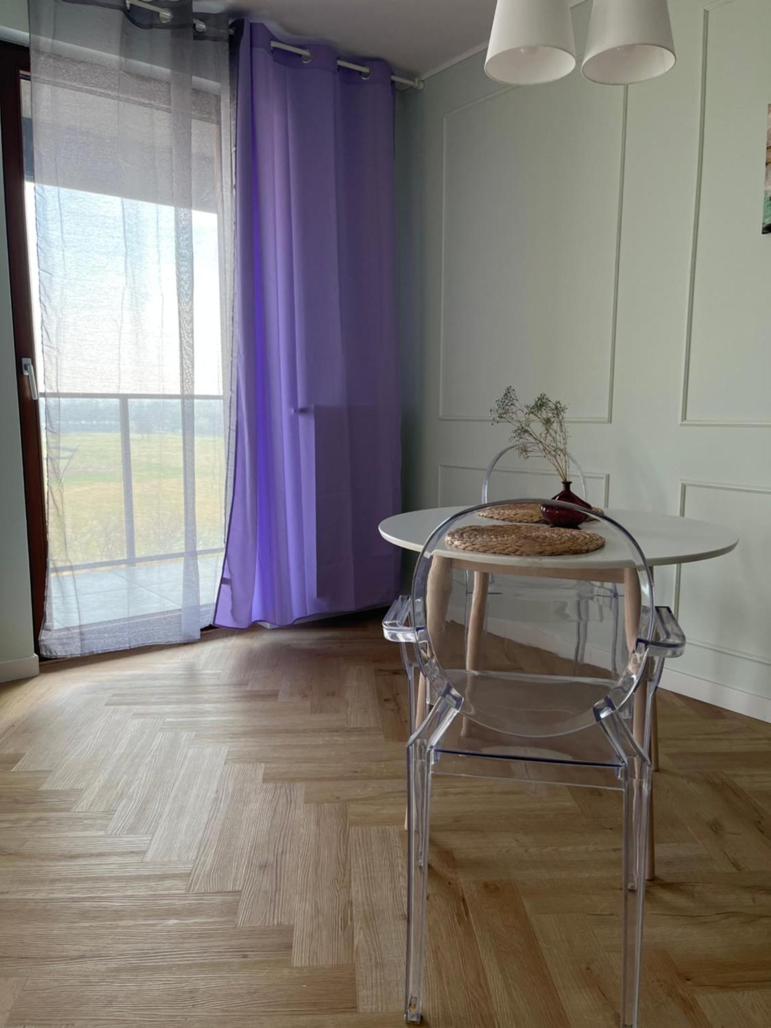 Warsaw Airport Wyscigi - City And Green View Apartment With Underground Garage Bagian luar foto